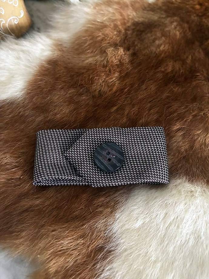 Tie Cuff